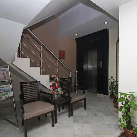 Oyo 5915 Hotel Swagath Nueva Delhi Exterior foto