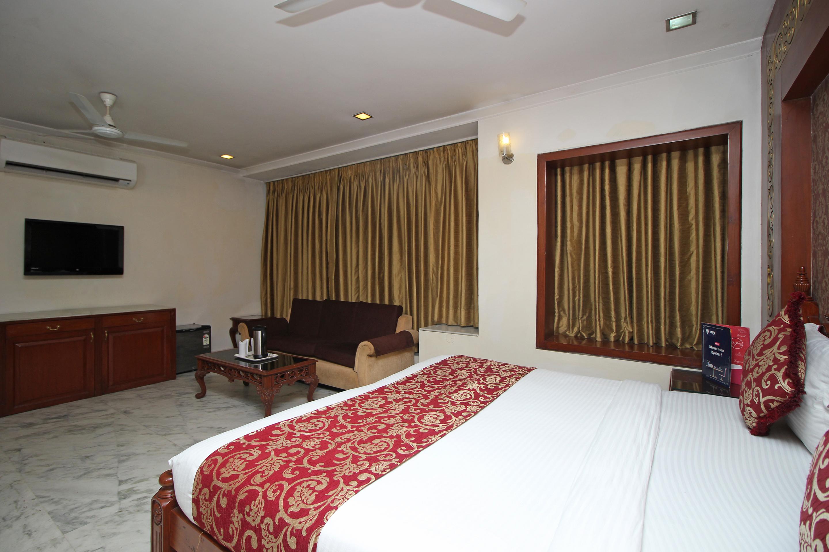 Oyo 5915 Hotel Swagath Nueva Delhi Exterior foto