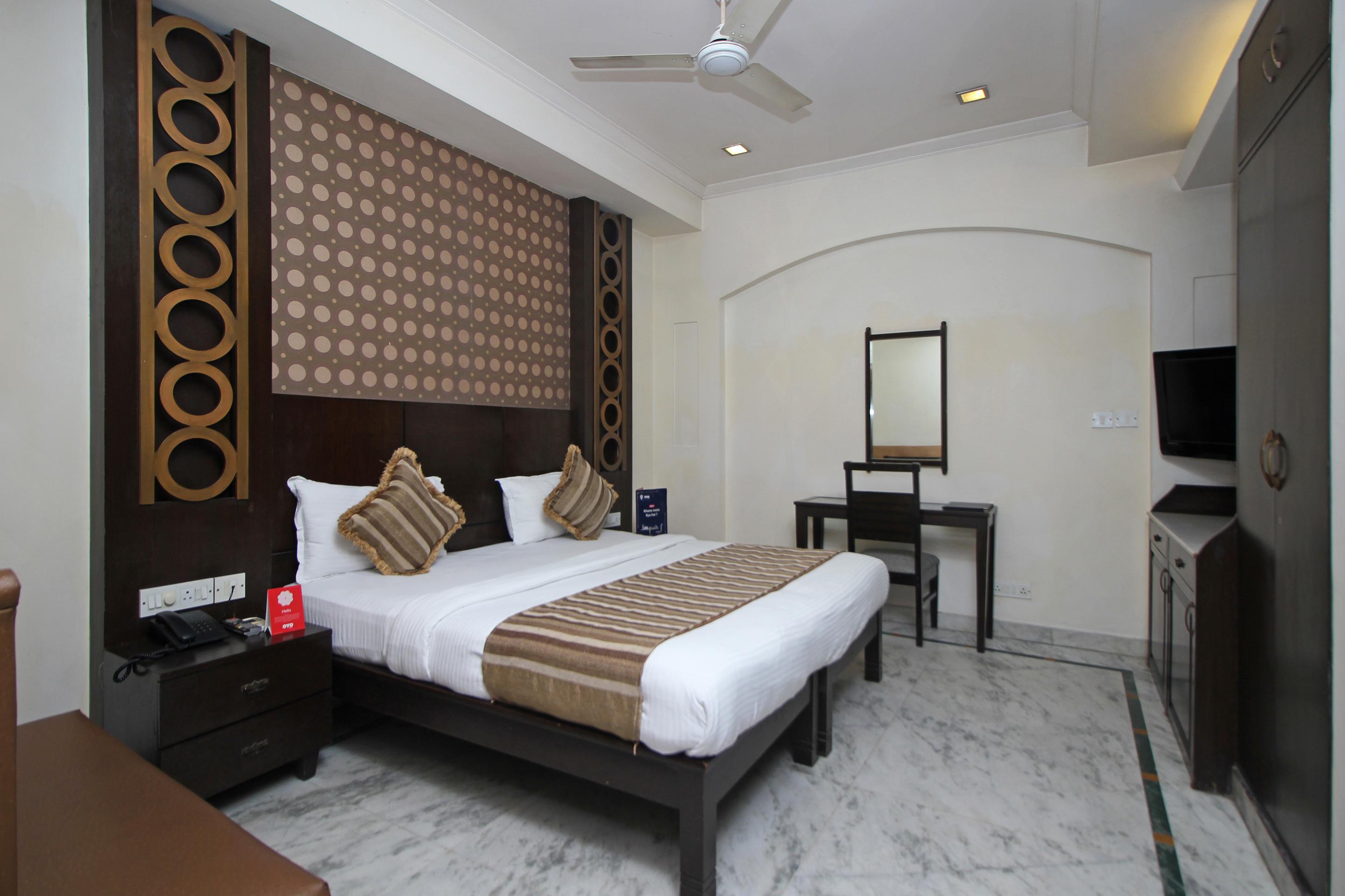 Oyo 5915 Hotel Swagath Nueva Delhi Exterior foto