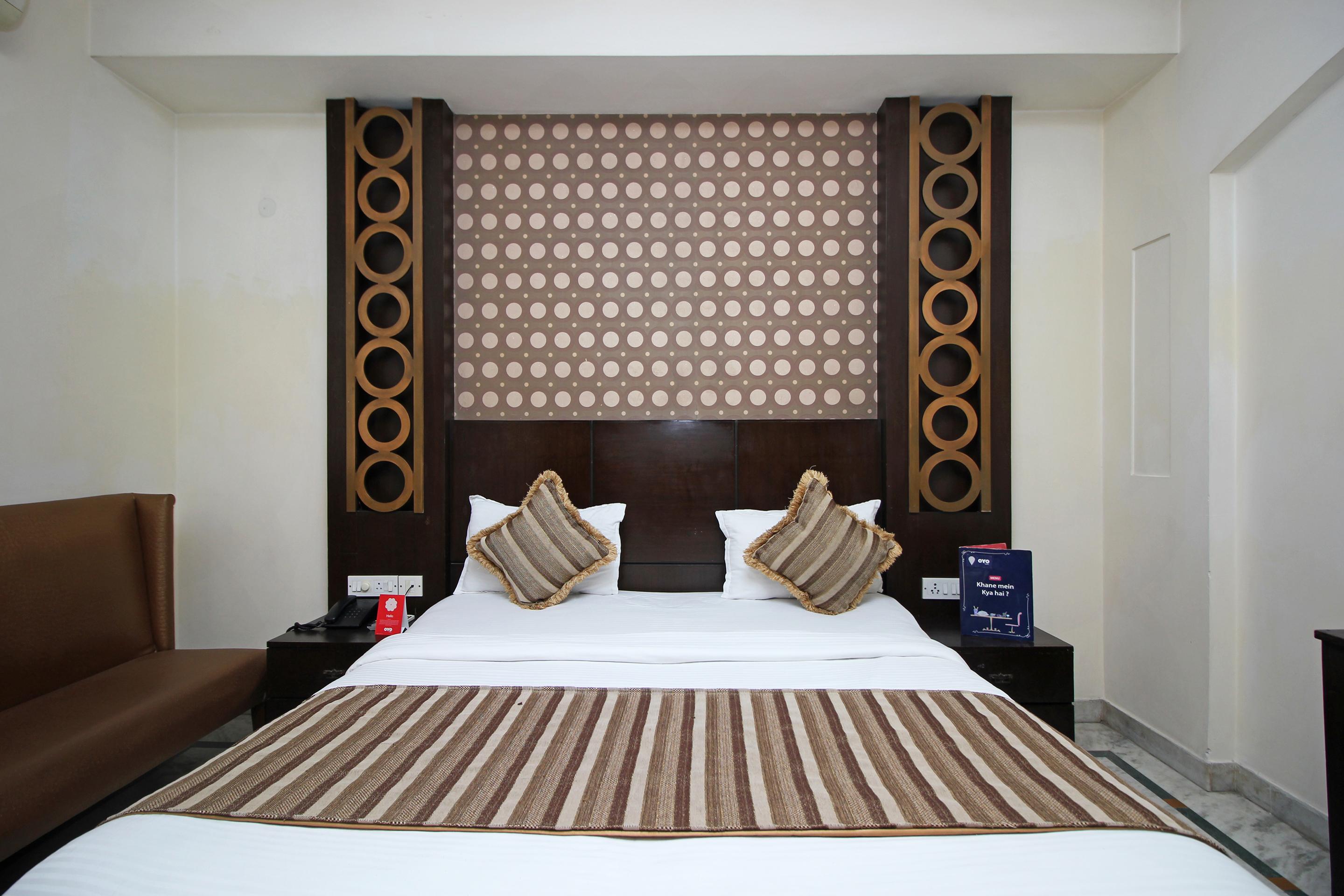 Oyo 5915 Hotel Swagath Nueva Delhi Exterior foto