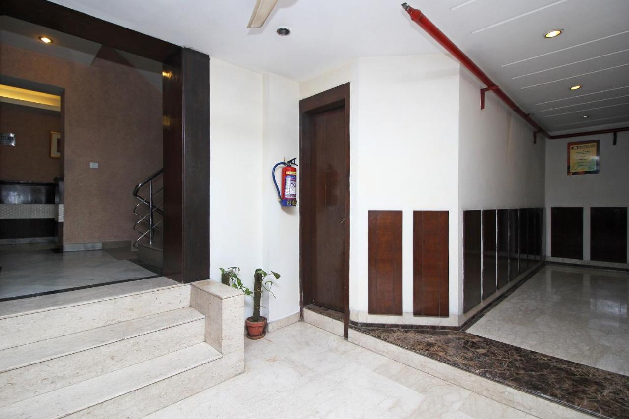 Oyo 5915 Hotel Swagath Nueva Delhi Exterior foto